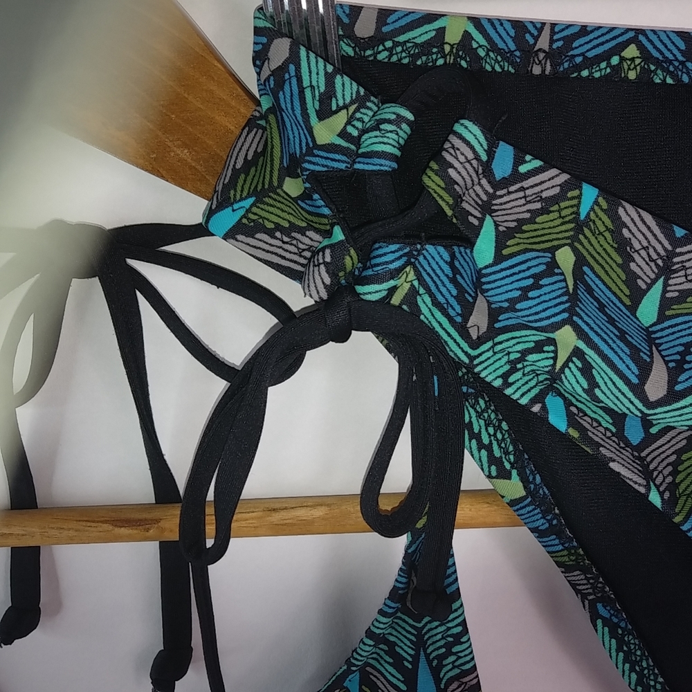 Mossimo S/M Turquoise Aqua Tankini Swim - Picture 3 of 11